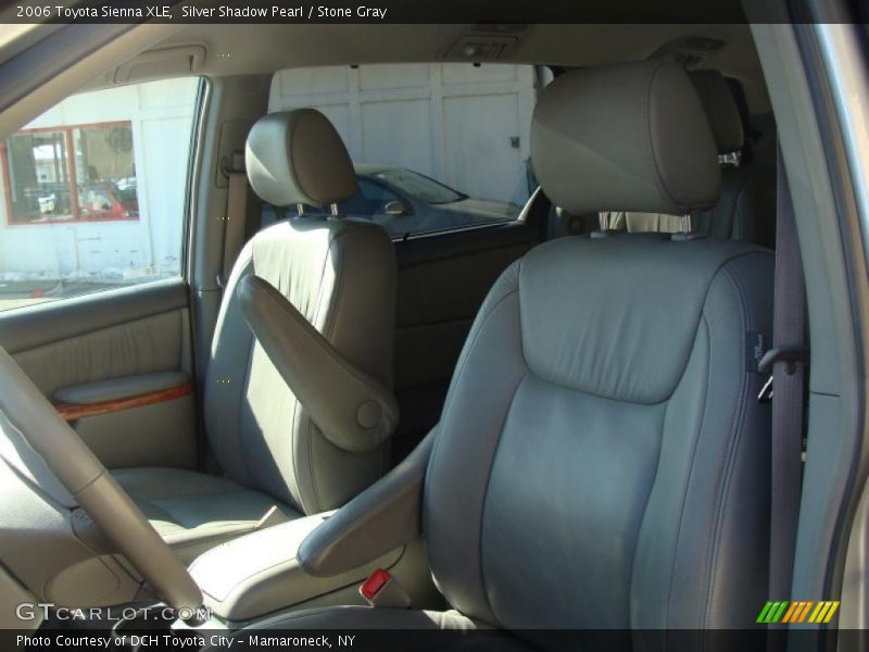 Silver Shadow Pearl / Stone Gray 2006 Toyota Sienna XLE