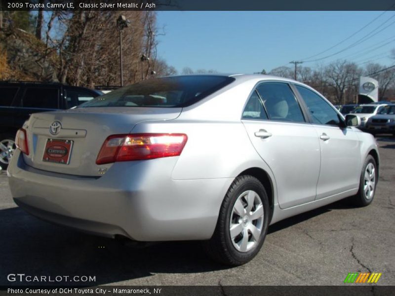 Classic Silver Metallic / Ash 2009 Toyota Camry LE