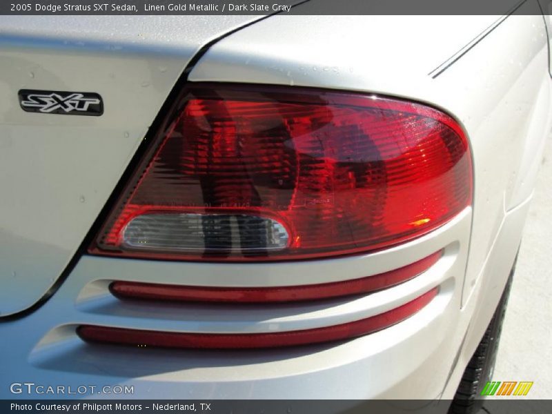 Linen Gold Metallic / Dark Slate Gray 2005 Dodge Stratus SXT Sedan