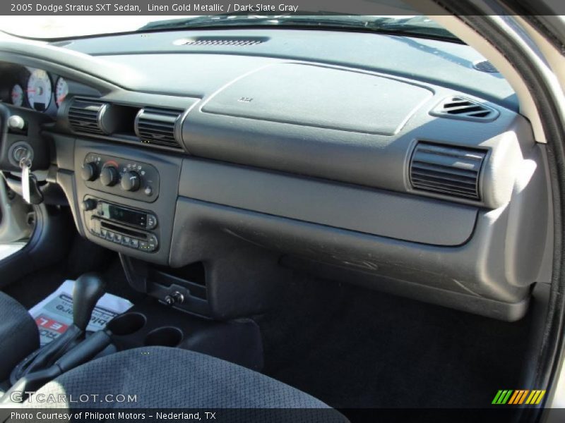 Linen Gold Metallic / Dark Slate Gray 2005 Dodge Stratus SXT Sedan
