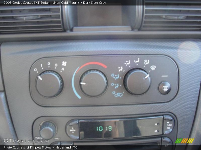 Linen Gold Metallic / Dark Slate Gray 2005 Dodge Stratus SXT Sedan