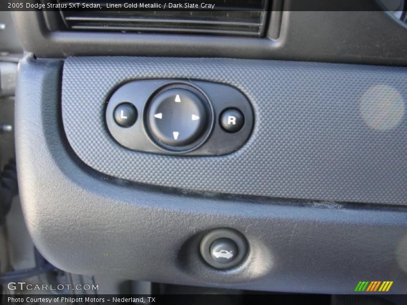 Linen Gold Metallic / Dark Slate Gray 2005 Dodge Stratus SXT Sedan