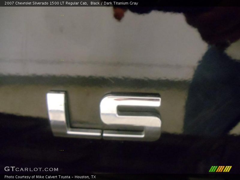 Black / Dark Titanium Gray 2007 Chevrolet Silverado 1500 LT Regular Cab
