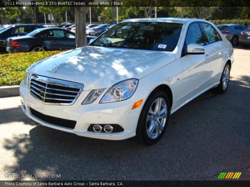 Arctic White / Black 2011 Mercedes-Benz E 350 BlueTEC Sedan