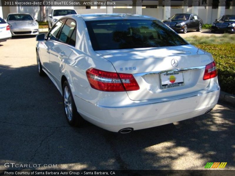 Arctic White / Black 2011 Mercedes-Benz E 350 BlueTEC Sedan