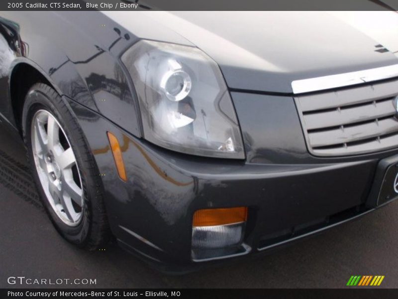 Blue Chip / Ebony 2005 Cadillac CTS Sedan