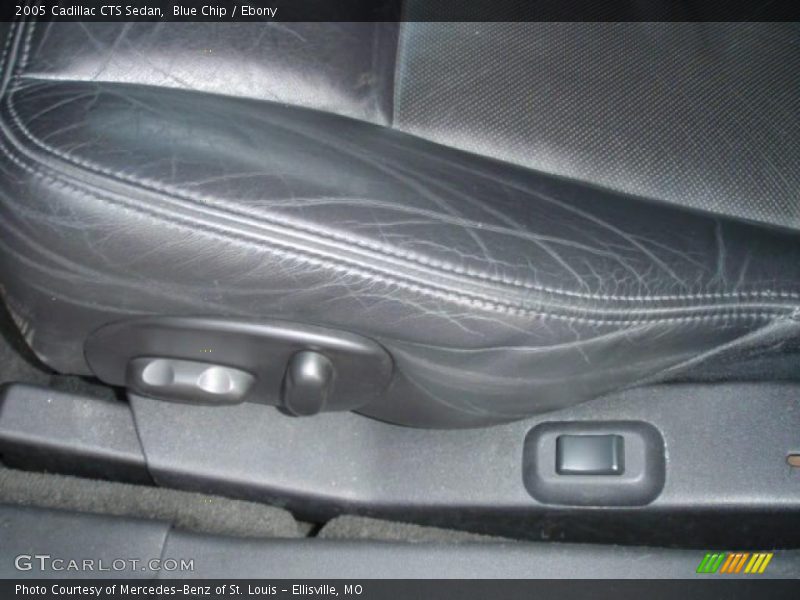 Blue Chip / Ebony 2005 Cadillac CTS Sedan