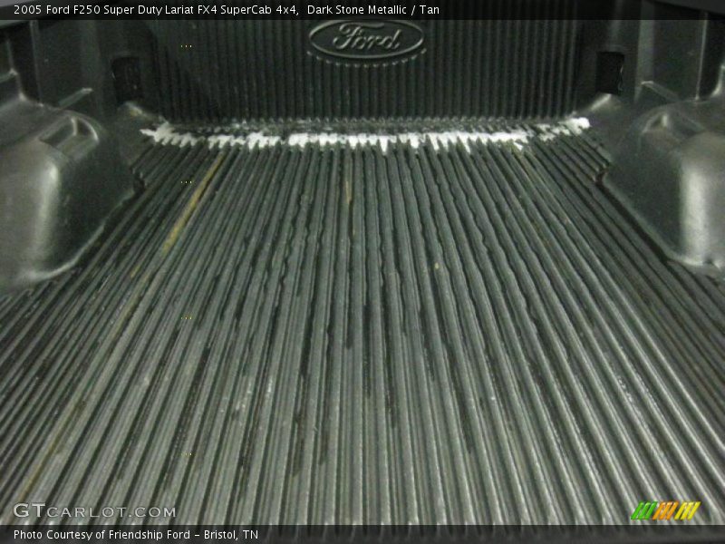 Dark Stone Metallic / Tan 2005 Ford F250 Super Duty Lariat FX4 SuperCab 4x4