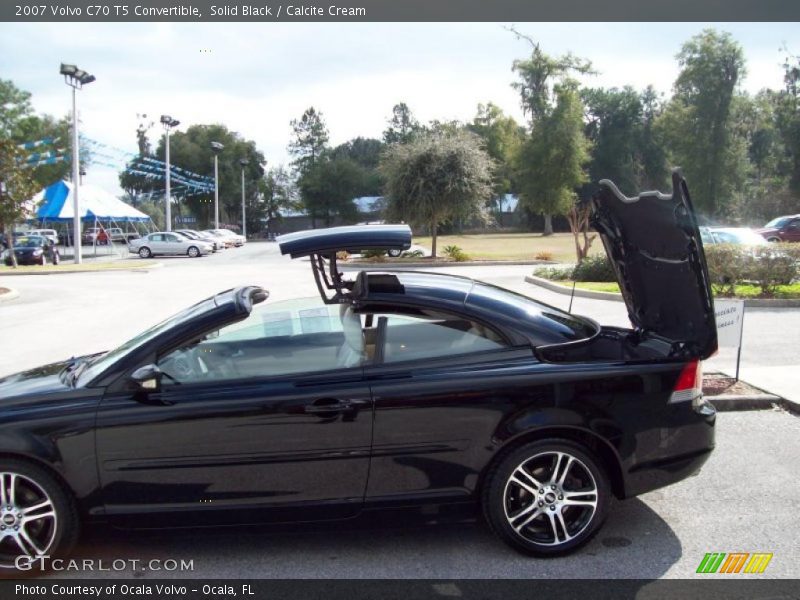 Solid Black / Calcite Cream 2007 Volvo C70 T5 Convertible