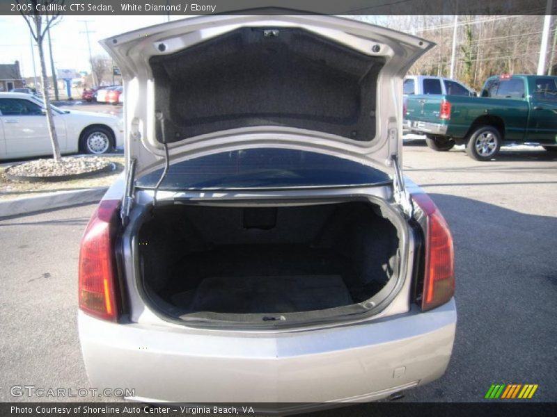 White Diamond / Ebony 2005 Cadillac CTS Sedan