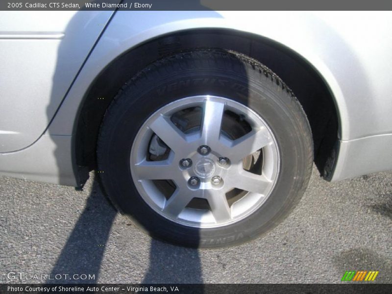 White Diamond / Ebony 2005 Cadillac CTS Sedan