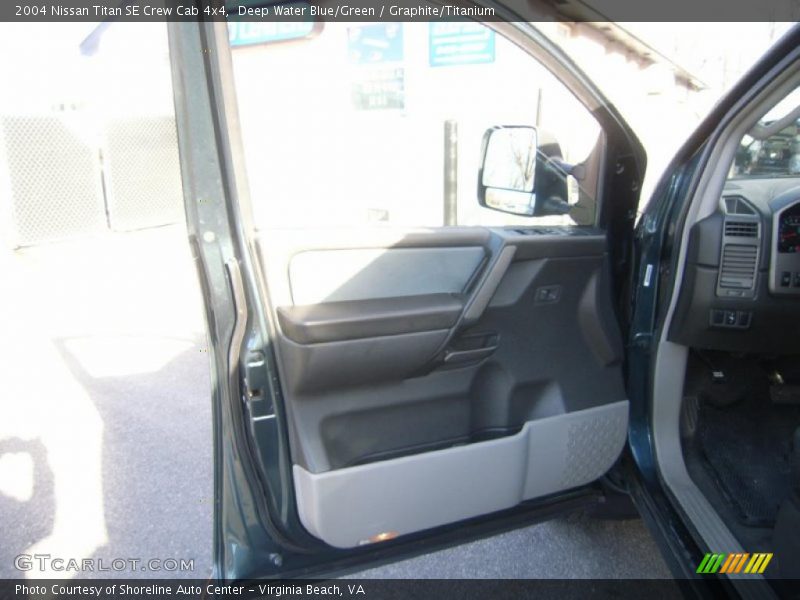 Deep Water Blue/Green / Graphite/Titanium 2004 Nissan Titan SE Crew Cab 4x4