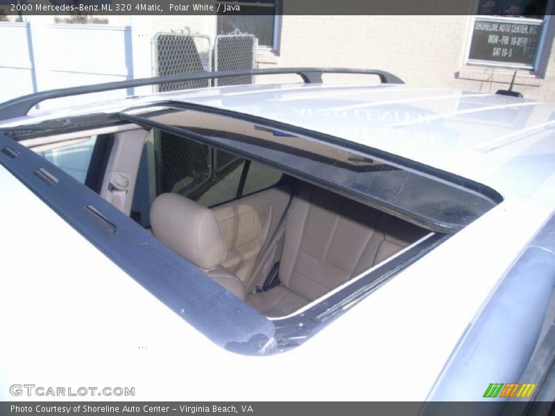 Polar White / Java 2000 Mercedes-Benz ML 320 4Matic