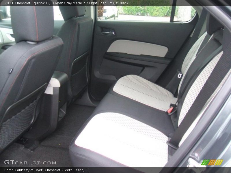 Cyber Gray Metallic / Light Titanium/Jet Black 2011 Chevrolet Equinox LS