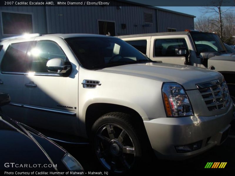 White Diamond / Ebony/Ebony 2007 Cadillac Escalade AWD