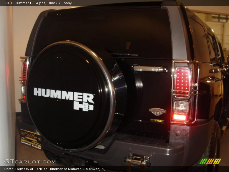 Black / Ebony 2010 Hummer H3 Alpha