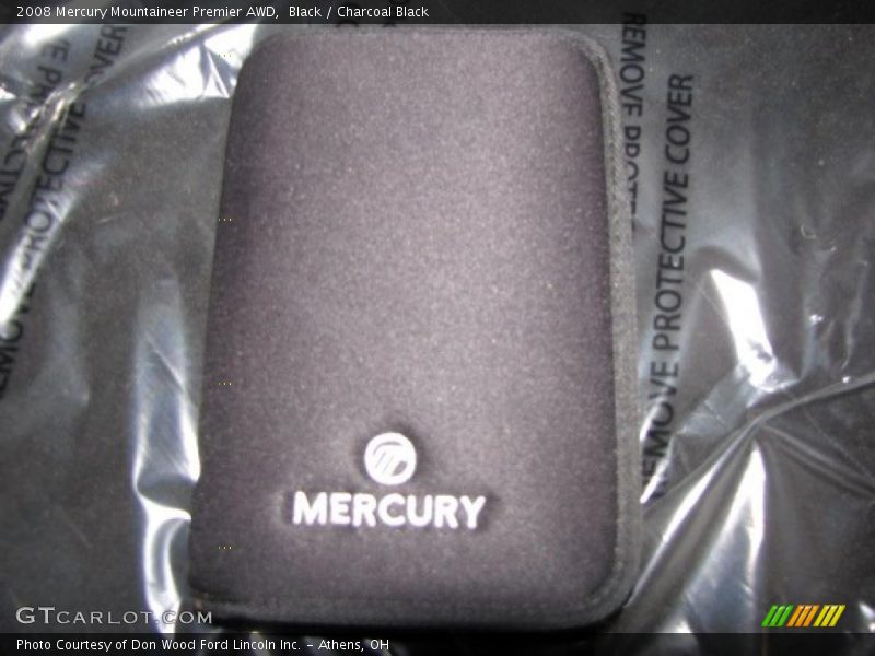 Black / Charcoal Black 2008 Mercury Mountaineer Premier AWD