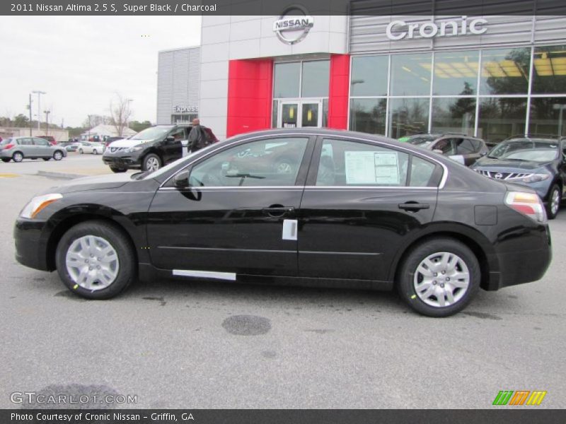 Super Black / Charcoal 2011 Nissan Altima 2.5 S