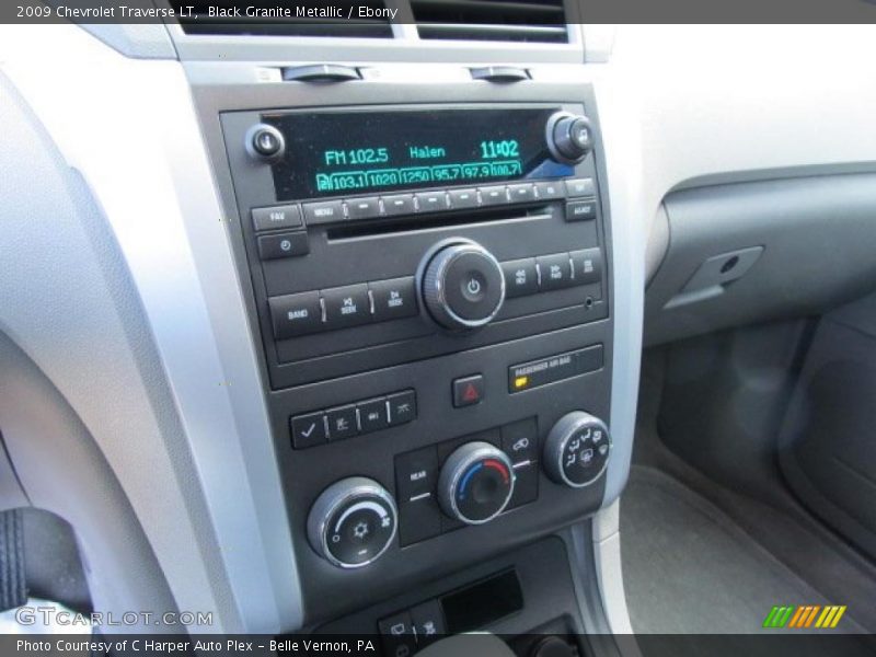Black Granite Metallic / Ebony 2009 Chevrolet Traverse LT