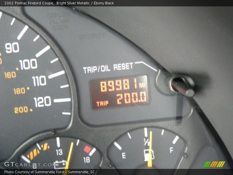 Bright Silver Metallic / Ebony Black 2002 Pontiac Firebird Coupe