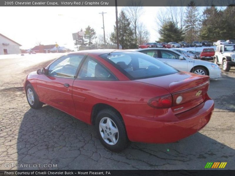 Victory Red / Graphite Gray 2005 Chevrolet Cavalier Coupe