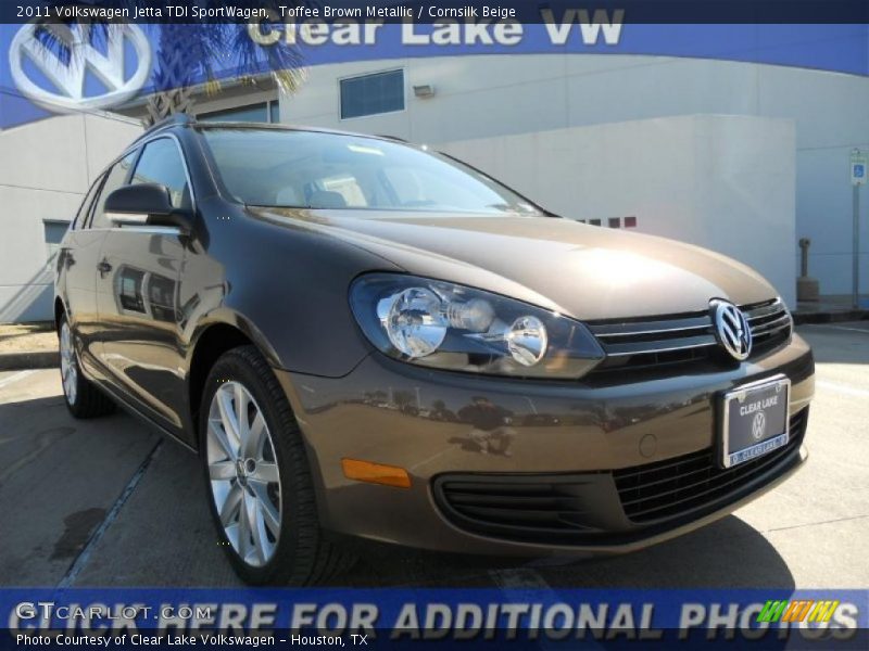 Toffee Brown Metallic / Cornsilk Beige 2011 Volkswagen Jetta TDI SportWagen