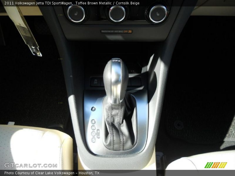 Toffee Brown Metallic / Cornsilk Beige 2011 Volkswagen Jetta TDI SportWagen
