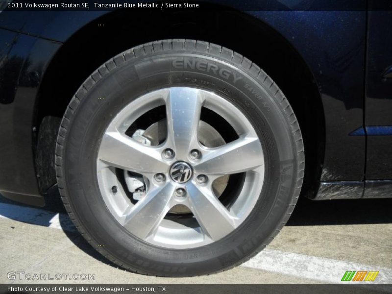 Tanzanite Blue Metallic / Sierra Stone 2011 Volkswagen Routan SE