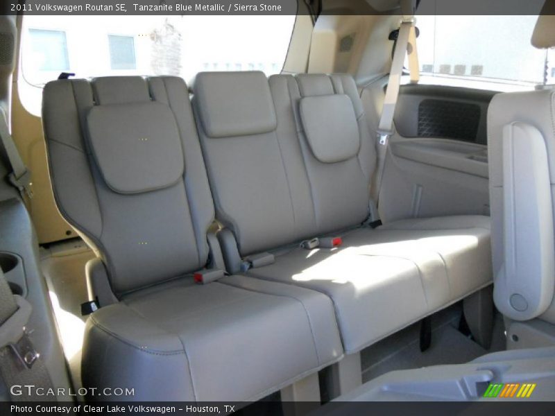 Tanzanite Blue Metallic / Sierra Stone 2011 Volkswagen Routan SE