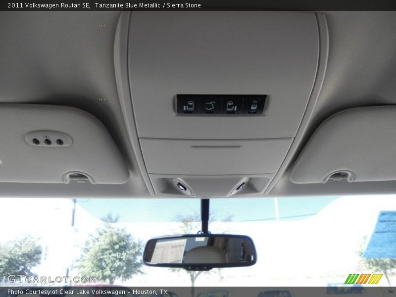 Tanzanite Blue Metallic / Sierra Stone 2011 Volkswagen Routan SE