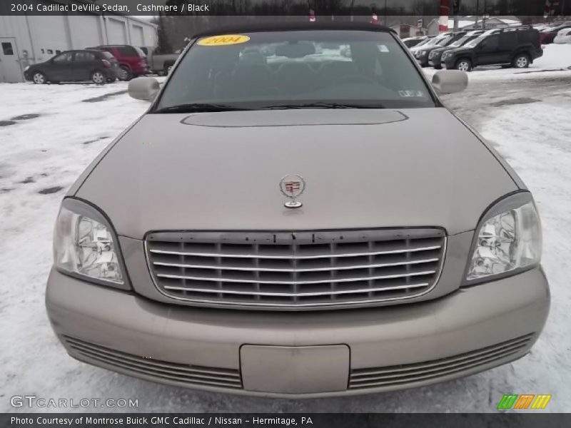 Cashmere / Black 2004 Cadillac DeVille Sedan