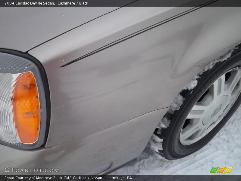 Cashmere / Black 2004 Cadillac DeVille Sedan