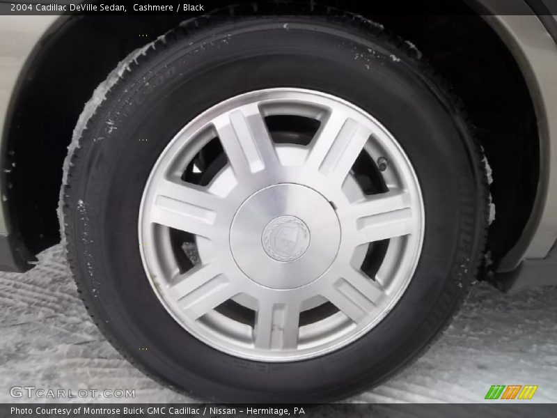 Cashmere / Black 2004 Cadillac DeVille Sedan