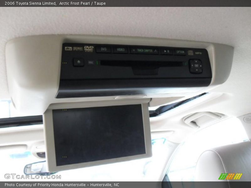Arctic Frost Pearl / Taupe 2006 Toyota Sienna Limited