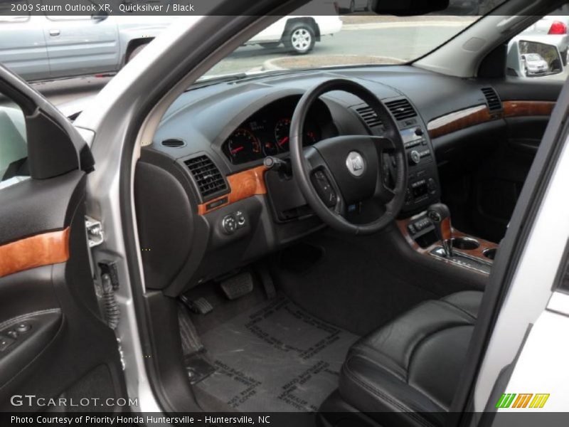  2009 Outlook XR Black Interior