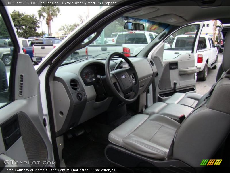 Oxford White / Medium Graphite 2004 Ford F150 XL Regular Cab