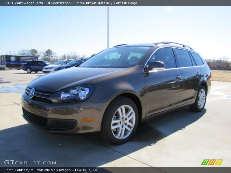 Toffee Brown Metallic / Cornsilk Beige 2011 Volkswagen Jetta TDI SportWagen