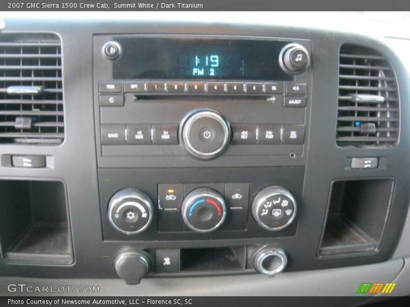Summit White / Dark Titanium 2007 GMC Sierra 1500 Crew Cab
