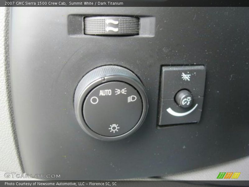 Summit White / Dark Titanium 2007 GMC Sierra 1500 Crew Cab