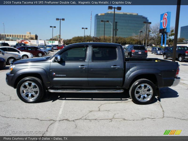 Magnetic Gray Metallic / Graphite Gray 2009 Toyota Tacoma V6 SR5 PreRunner Double Cab