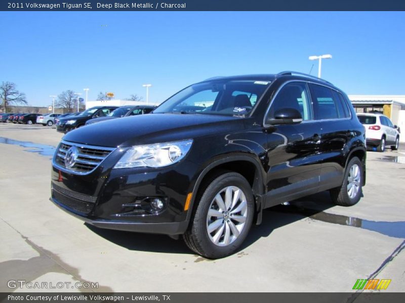 Deep Black Metallic / Charcoal 2011 Volkswagen Tiguan SE