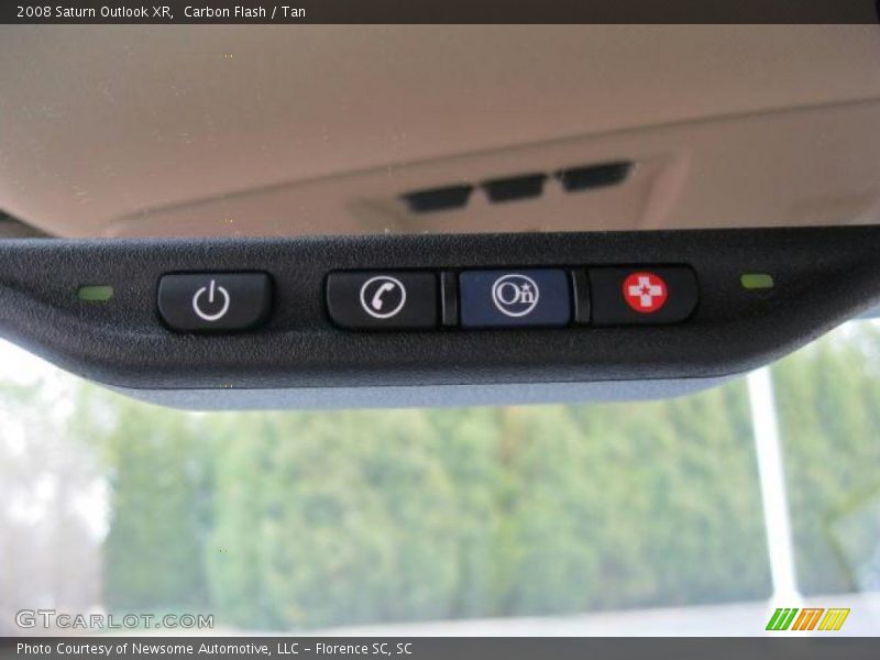 Carbon Flash / Tan 2008 Saturn Outlook XR