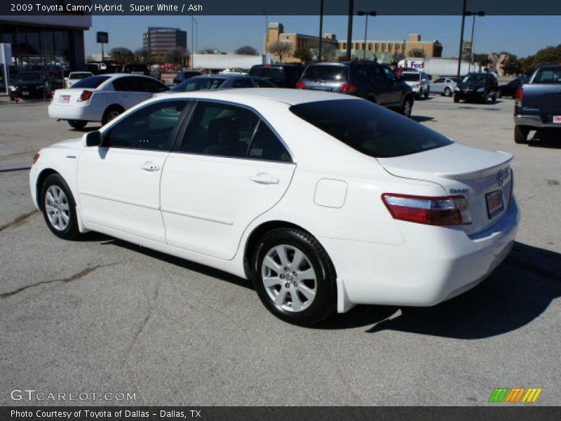 Super White / Ash 2009 Toyota Camry Hybrid