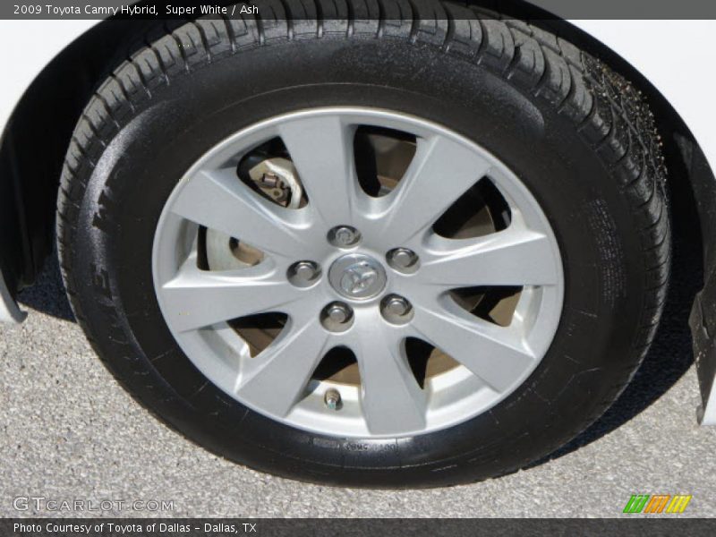 Super White / Ash 2009 Toyota Camry Hybrid