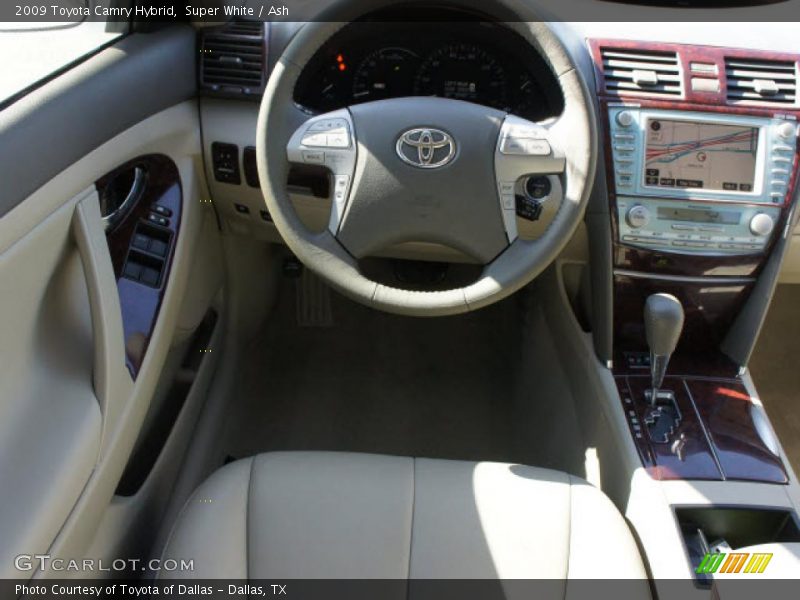 Super White / Ash 2009 Toyota Camry Hybrid