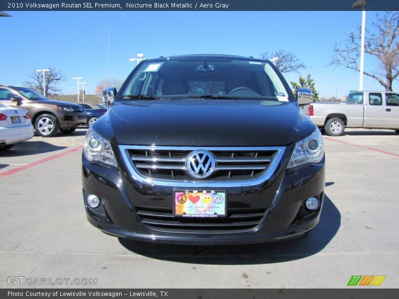 Nocturne Black Metallic / Aero Gray 2010 Volkswagen Routan SEL Premium