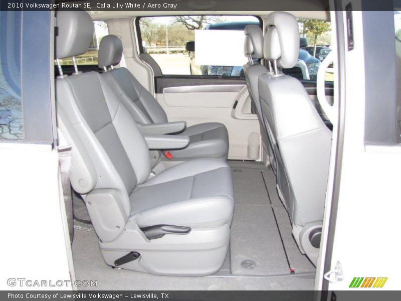 Calla Lilly White / Aero Gray 2010 Volkswagen Routan SE