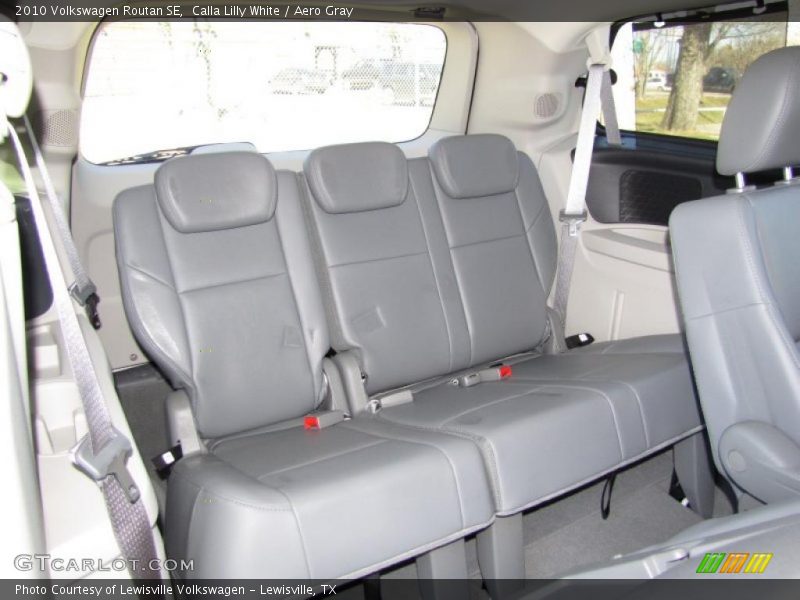 Calla Lilly White / Aero Gray 2010 Volkswagen Routan SE