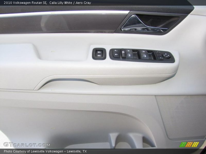 Calla Lilly White / Aero Gray 2010 Volkswagen Routan SE