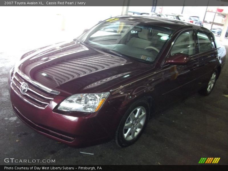 Cassis Red Pearl / Ivory 2007 Toyota Avalon XL